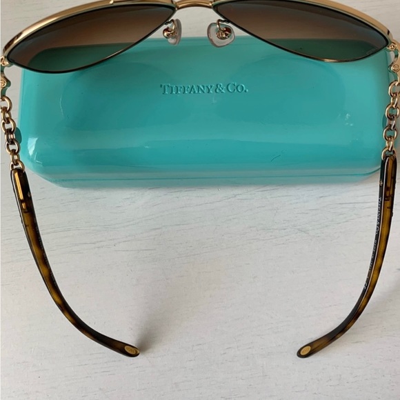Like New Tiffany sunglasses - Picture 5 of 6